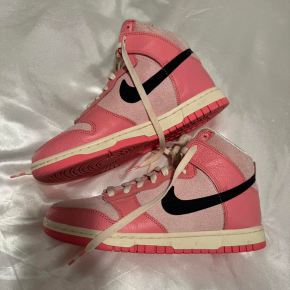 nike Shoes - womens size 9 pink high nike dunks in great condition, hardly worn